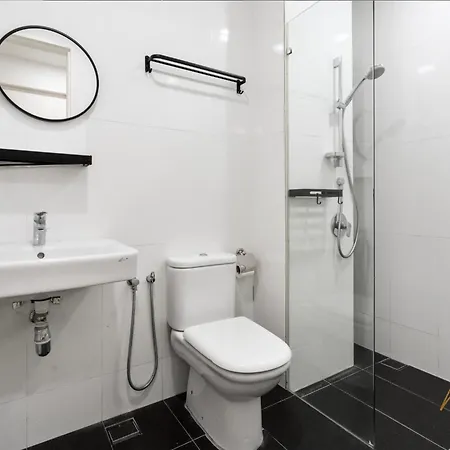Nowhere 2Br 4Pax With Balcony Reizz Jalan Ampang Kuala Lumpur Exterior photo