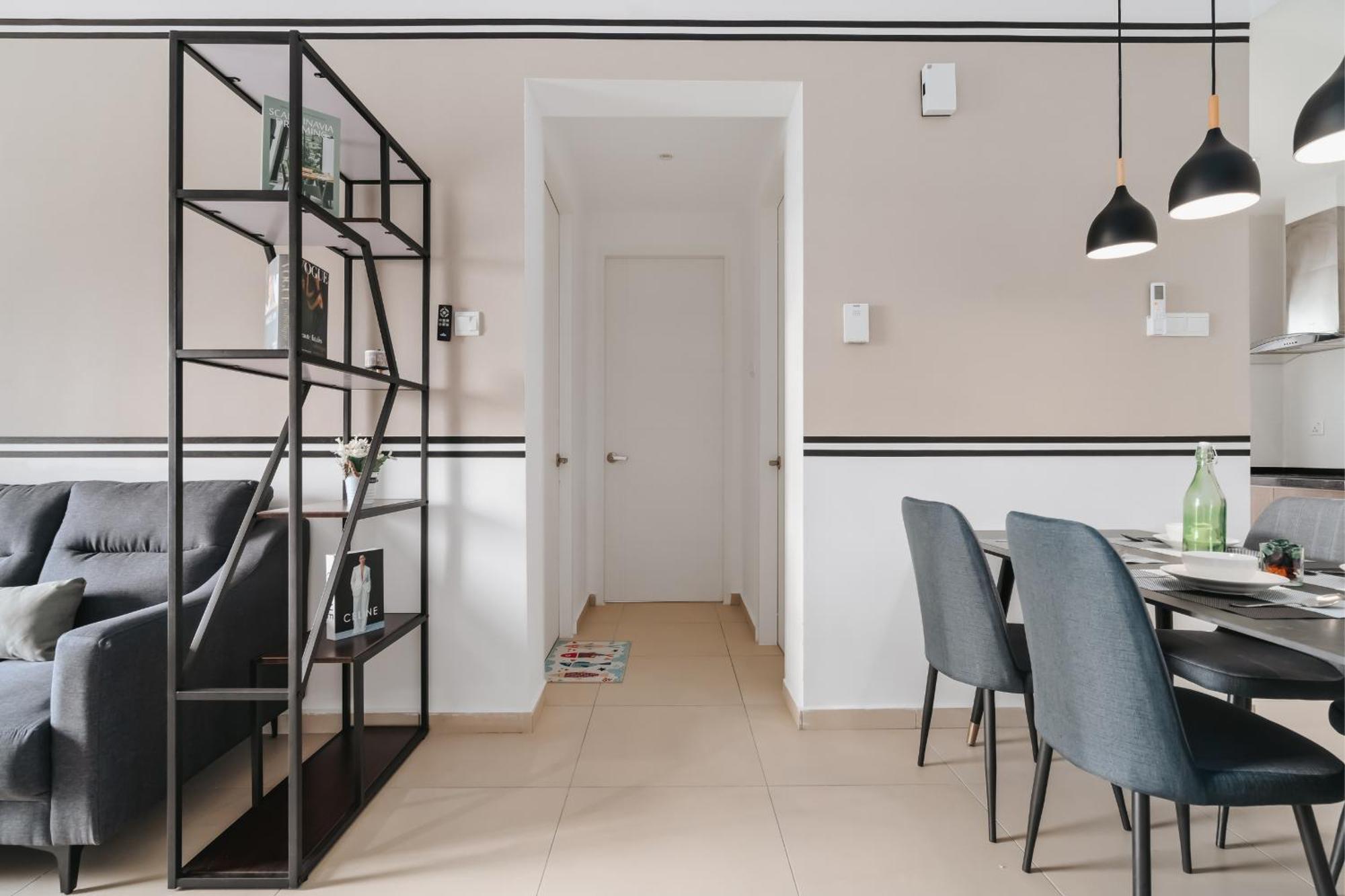 Nowhere 2br 4pax With Balcony Reizz Jalan Ampang Apartment *
